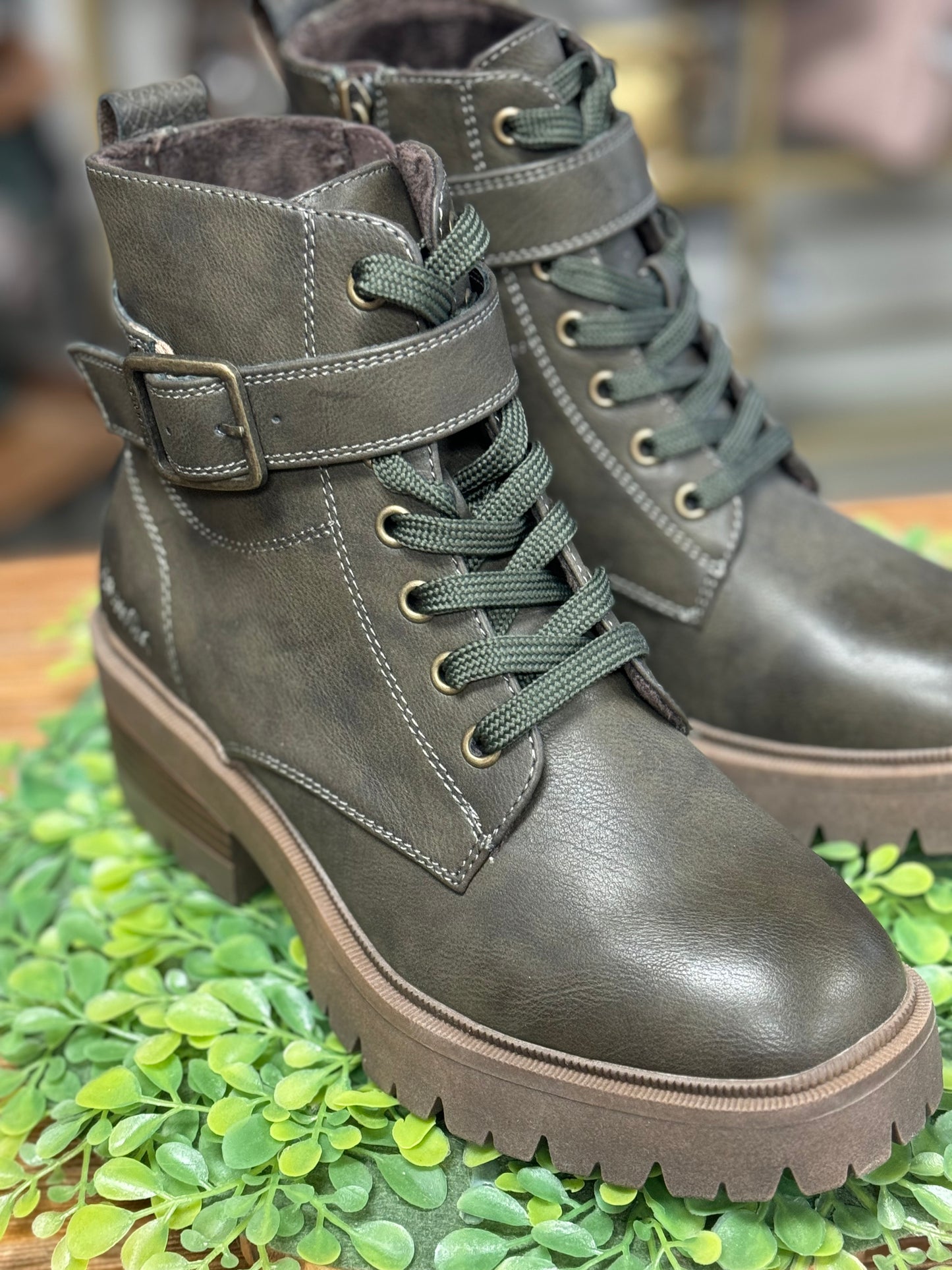 Olive Jagger Boots