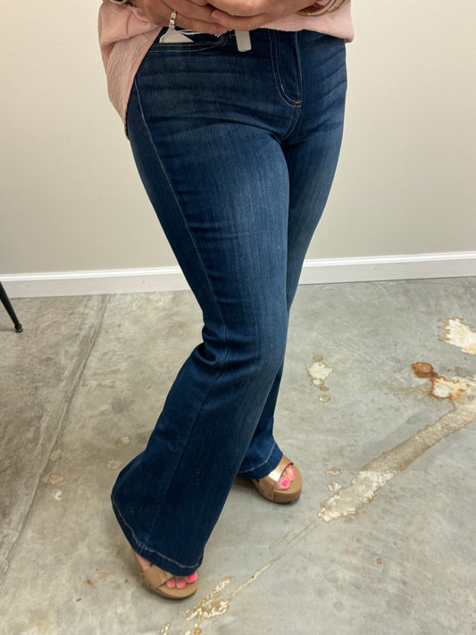 Cello Pull-On Mid Rise Flare Jeans (Petite)